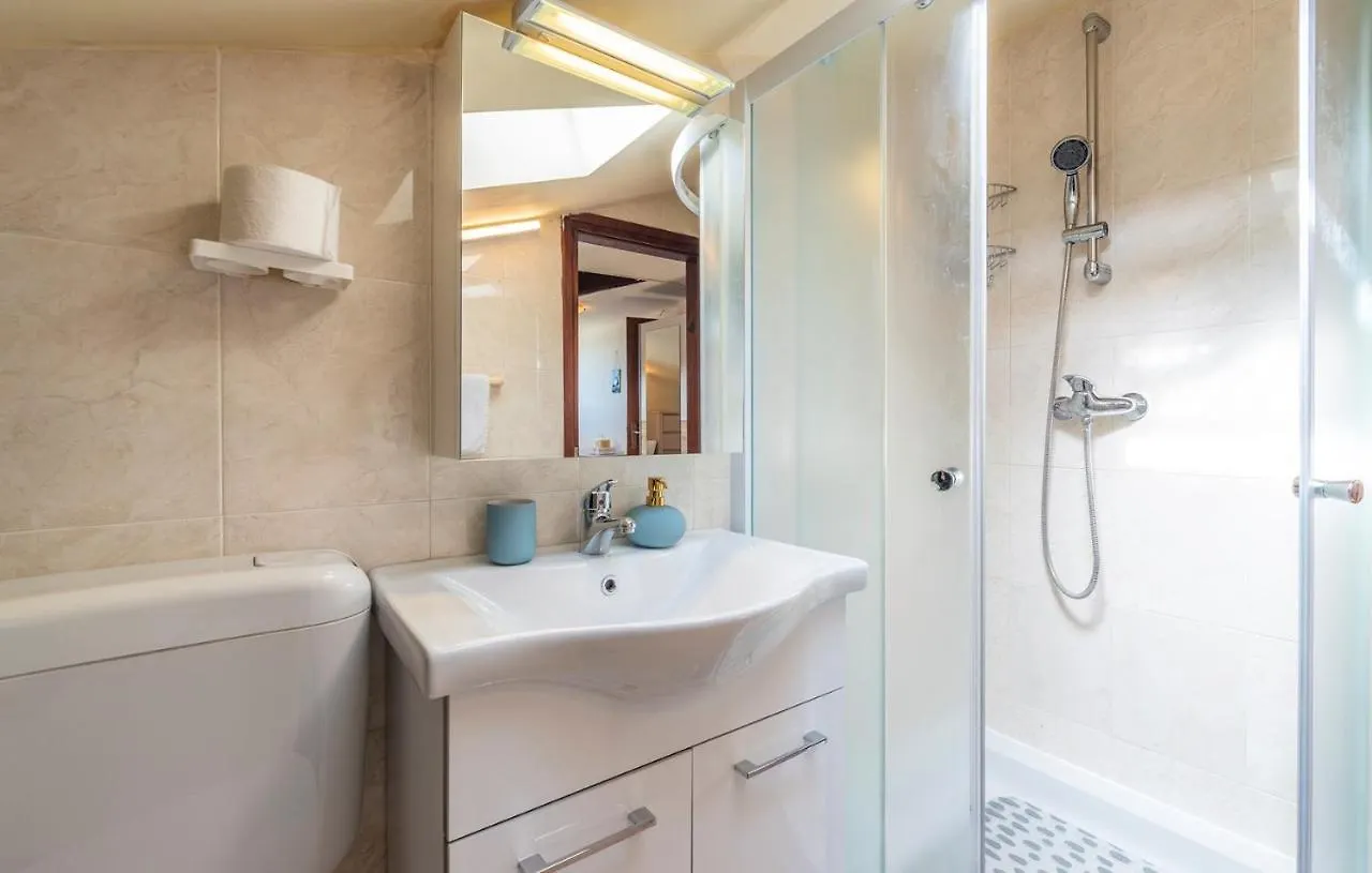 Apartment Zeljka Porec Guest house